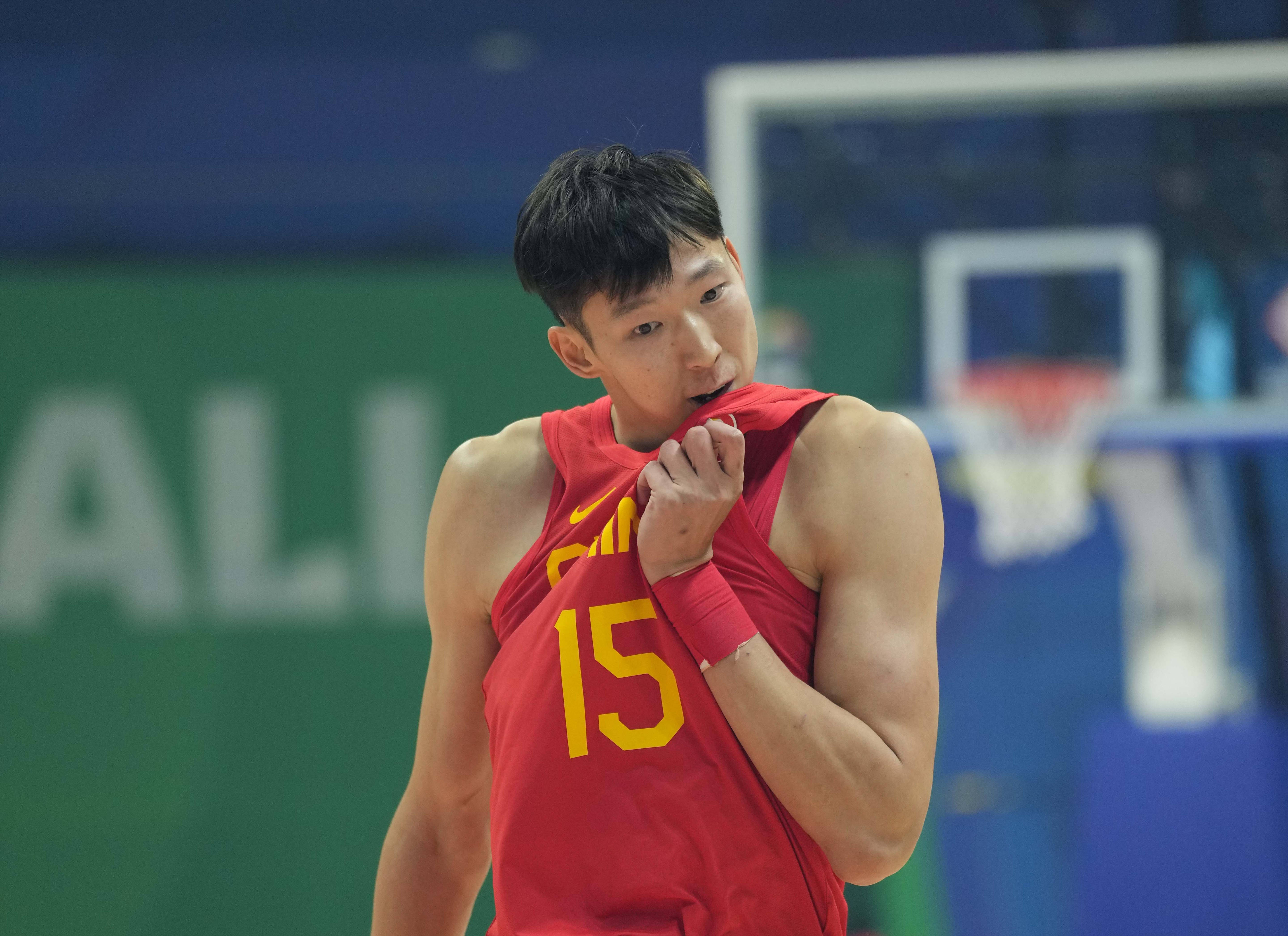 开元体育-CBA常规赛今晨走向成谜；克里夫兰骑士战术微调；引发热议；年轻球员得到机会的简单介绍